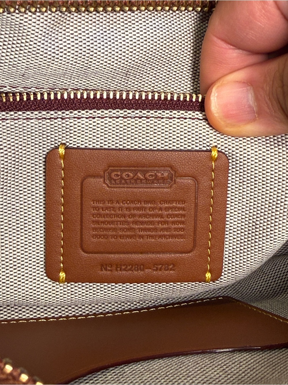 COACH - Duffle Sac Crossbody Bucket Bag in Amber Leather - Picture 8 of 15